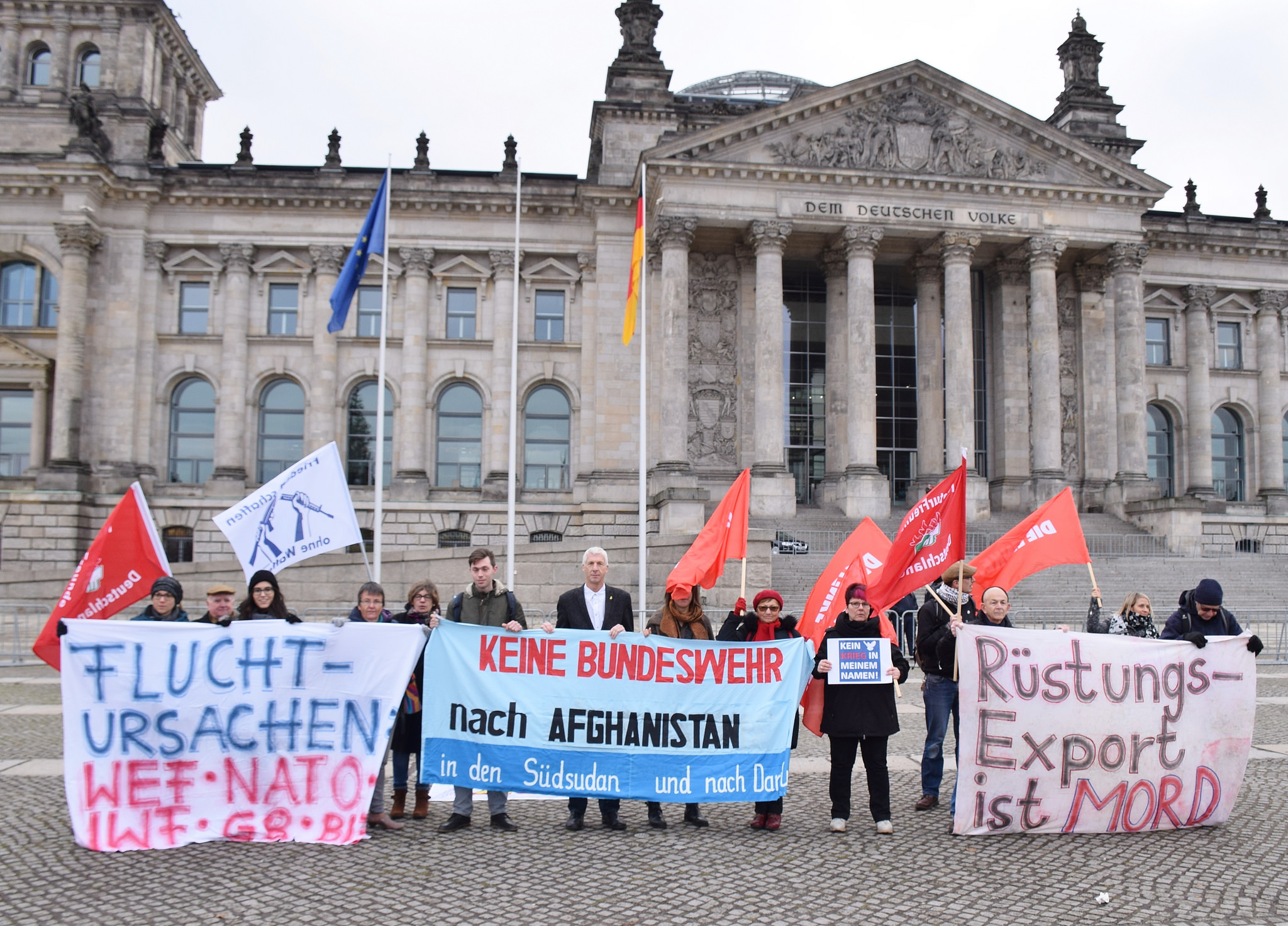 31572432120_6f6aaa32d5_k